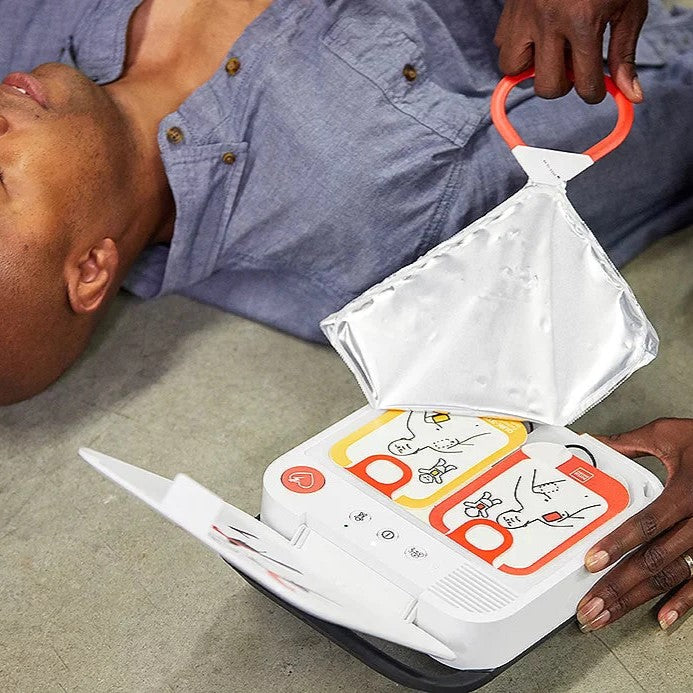 Lifepak CR2 Semi-Automatic Defibrillator with Wi-Fi