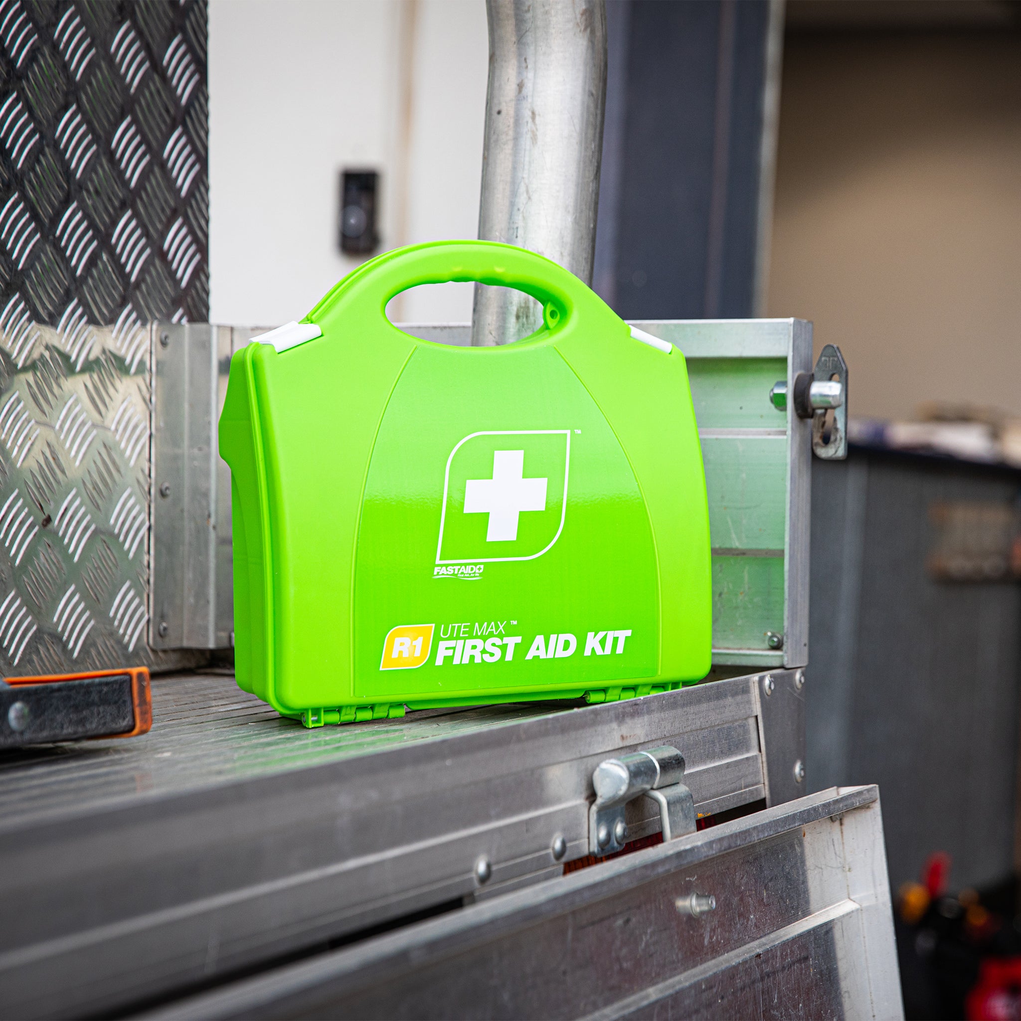 FastAid R1 Ute Max™ Plastic Portable First Aid Kit
